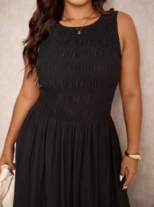 Elaquor 大码女式黑色无袖松紧腰连衣裙，适合度假、通勤和日常穿着 - 黑色 - 查看 5