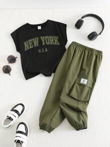 SHEIN 2 件套年轻男童休闲宽松无袖印花上衣和抽绳裤套装，百搭服装 - 彩色 - 查看 7