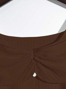 SHEIN Clasi 针织条纹纹理纽扣细节轻盈高端优雅法式白色夏季女式短袖上衣