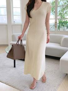 DAZY 女式V领束腰长款毛衣裙 - 米色 - 查看 7