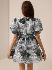 BELROSIE Exquisite Jacquard Floral Deep V-Neck Waist Cinched Petal Sleeve Maxi A-Line Dress For Women - Grey - View 2