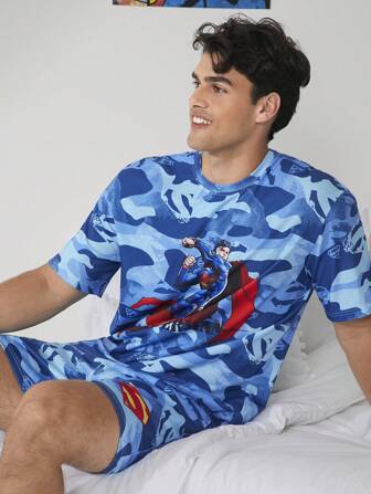 SUPERMAN X SHEIN Set di pigiama uomo composto da maglietta a maniche corte con stampe mimetiche e supereroi dei cartoni animati e pantaloncini