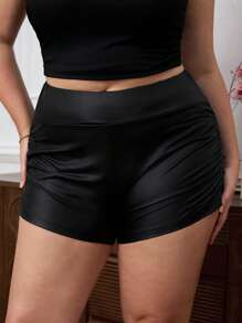 SHEIN Tall CURVE Celana Pendek Kulit Imitasi Elastis Berkerut Warna Polos Serbaguna untuk Ukuran Plus - Hitam - View 4