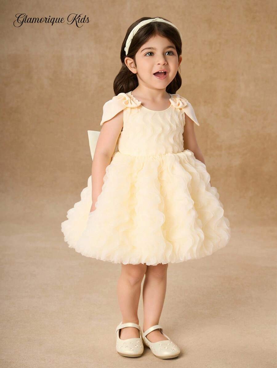SHEIN Glamorique Kids Baby Girl Princess Dress,Pale Yellow,Summer,Elegant,Flower Girl,3D Floral Net,Oversized Bow At Back,Birthday Party Wedding Holiday Puffy Dress - Apricot - View 1