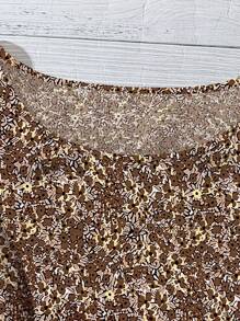 Linhara Blusa casual da donna taglie forti con stampa floreale, collo rotondo e maniche a volant - Castano - Visualizzare 5