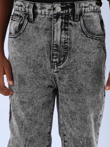 SUMWON Straight Fit Youth Boys Fashion Jeans Modern Casual Everyday School Denim Pants Bottoms Street Style Year Round Comfort