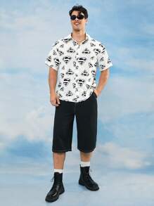 SUPERMAN X SHEIN Men's Badge Graphic Front Button Short Sleeve Shirt, Summer