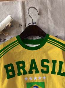 SHEIN Modna koszulka sportowa dla nastolatek, swobodna, minimalistyczna, brazylijska grafika, luźna, oversize'owa koszulka z okrągłym dekoltem i krótkim rękawem, luźny, swobodny krój, dzianinowa luźna koszulka zapewniająca wygodę latem, kolekcja odzieży codziennej, modne ubrania, letnie artykuły dla dzieci, powrót do szkoły dla dzieci, lato, stylowe ubrania dla dzieci, podstawy, koreański styl, codzienna moda dla dzieci - Wielokolorowe - Zobacz 3