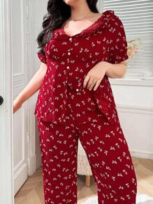 SHEIN Plus Size Ruffled Collar Lace Patchwork Bow Print Pajama Set Short Sleeve Top And Long Pants - Red - View 3