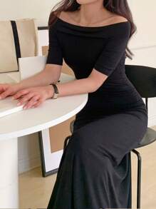 DAZY 女式露肩褶饰紧身中长连衣裙 - 黑色 - 查看 9