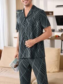 Manfinity Wave Striped Print Turndown Collar Short Sleeve Pants Set Men Loungewear - Grey - View 3