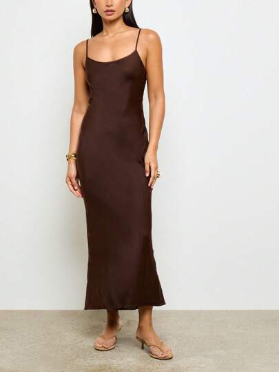 AiiRZ Elegant Satin Floor Length Slip Dress Empire Waist Maxi Gown  Sleeveless Evening Party Wedding Guest Fall WinterMISSGUIDED