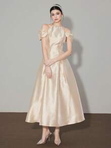 Modelyn Cổ tròn, tay trễ vai, trang trí đá giả, eo chữ A, váy dài dự tiệc thanh lịch - Màu be - Xem 1