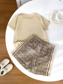 Set di maglietta a maniche corte casual e pantaloncini per ragazzi, adatto per outfit per bambini, abbigliamento per ragazzi, set per il ritorno a scuola dei ragazzi, adatto per feste di compleanno, feste serali, recite, cerimonie di apertura, uso quotidiano, scuola, viaggi, sport
