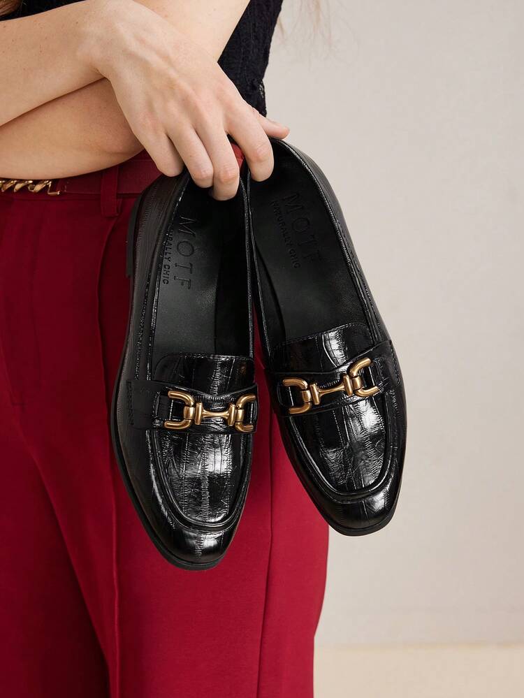 PU LEATHER BUCKLE FLAT SHOES FOR CHRISTMAS SPRING SHOES