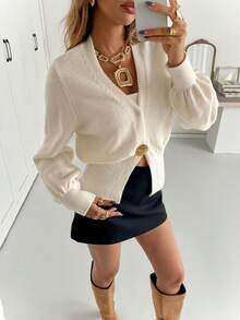 Siren Gaze Cárdigan de mujer de manga larga de unicolor y versátil, suéter crema, para oficina, estilo de negocios casuales, suéter casual de oficina, estilo francés, para invierno, suéter de invierno, cárdigan de suéter con botones metálicos, cárdigan de suéter con cuello en V que ciñe la cintura, suéteres de otoño, para oficina, cárdigan con botones, suéter de manga larga cálido, para ir y venir, minimalista, oficina, dinero viejo, simple - Albaricoque - Ver 8