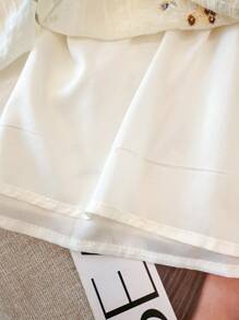 GlowEve CURVE 大码夏季休闲花卉刺绣短袖衬衫 - 白色 - 查看 8