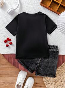 SHEIN 2 chiếc/bộ áo phông in hình cô gái trẻ dễ thương màu xám + quần short denim cũ kỹ giặt màu đen, trang phục phong cách đường phố thường ngày - màu đen - Xem 2