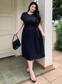 Dazy Plus 加大码纯色圆领宽松短袖系腰连衣裙，休闲女装，返校服装 - 藏蓝色 - 查看 7
