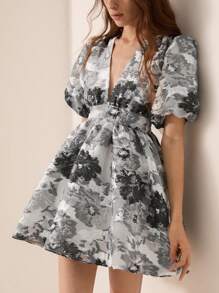 BELROSIE Exquisite Jacquard Floral Deep V-Neck Waist Cinched Petal Sleeve Maxi A-Line Dress For Women - Grey - View 5