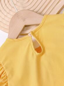 2pcs/Set Baby Girls Casual Outfit - Sleeveless Bow Decor Top + Floral Print Skirt - Yellow - View 5