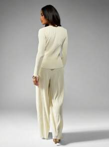 MISSGUIDED Conjunto de dos piezas de resort con pantalón palazzo de pierna ancha y cárdigan abotonado de manga larga, en estilo plisado y texturizado