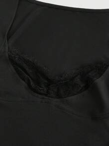 ROMWE Goth Y2K Style Sexy Contrast Lace Gathered Waist Fitted Women T-Shirt, Versatile