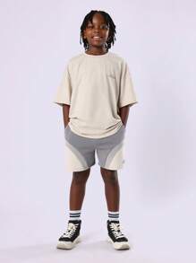 SUMWON Oversized Streetwear Co-Ord Set Short Sleeve Tee With Contrast Panel Shorts Modern Urban Style Youth Fashion Summer Essential