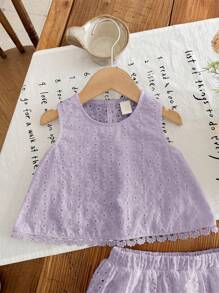 Emery Rose Kids Emery Rose Kids 年轻女孩编织刺绣纯色圆领不对称蕾丝下摆休闲上衣和迷你裙两件套，可爱优雅甜美复古时尚。妈妈和女儿和姐妹的搭配风格，度假、节日、学校日常穿着、家庭聚会和特殊场合，春夏。