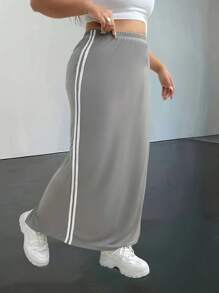 Flirla Falda de cintura elástica a rayas contrastantes, versátil y de moda, de talla grande - Gris - Ver 1