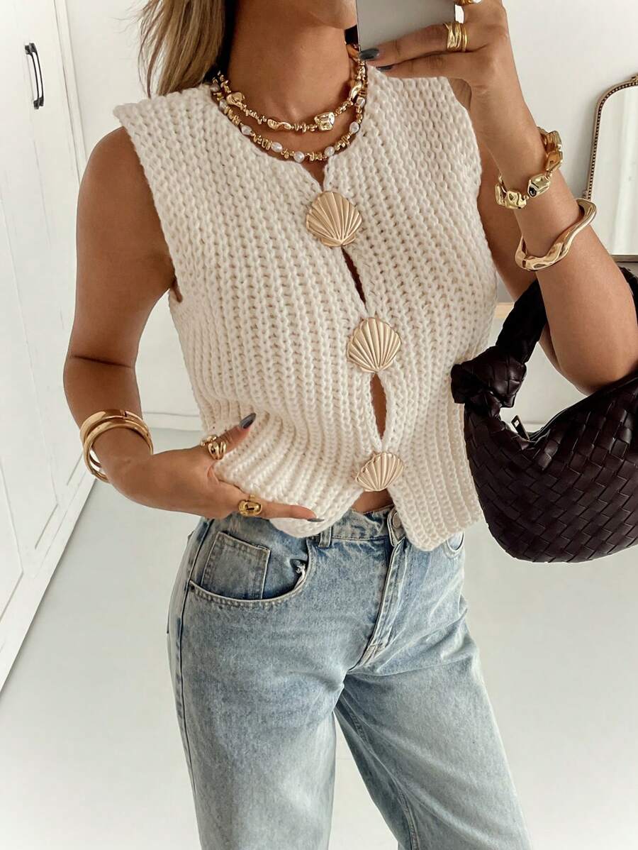 Siren Gaze 女士纯色贝壳形金属纽扣休闲百搭无袖毛衣背心，粗针缝线毛衣背心，适合秋季单穿，冬季叠穿毛衣上衣，贝壳形金属纽扣，毛绒质感保暖毛衣面料，修身短款廓形，圆领套头毛衣背心，简约时尚休闲日常通勤，针织上衣女，女式毛衣背心，女式针织背心，秋装 - 杏色 - 查看 1