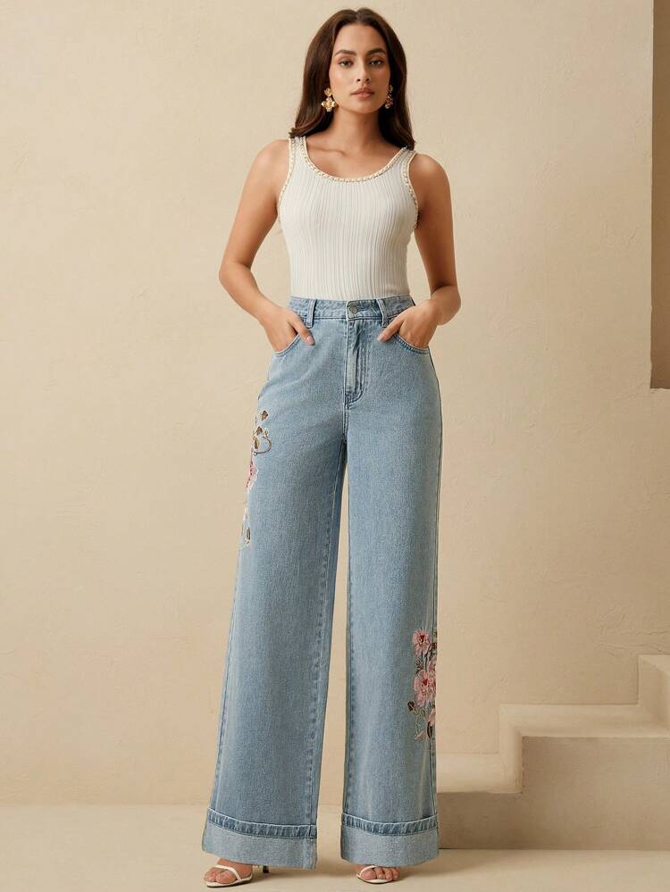 New Elegant Women's Blue Embroidered Straight-Leg Jeans, Suitable For Valentine's Day And Mother's Day