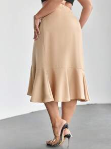 SHEIN Privé Falda A-line asimétrica con volantes en el bajo, talla grande, en color caqui - Caqui - Ver 2