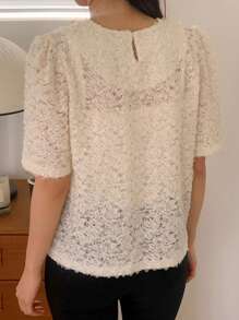 DAZY Women's Romantic Floral Petal Decor Round Neck Short Sleeve Blouse