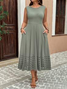 EMERY ROSE 大码纯色镂空口袋圆领无袖夏季连衣裙 - 軍綠色 - 查看 7