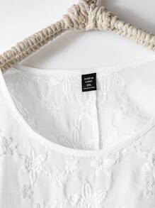 Linhara Plus Size Women Embroidery Sleeveless Round Neck Slim Camisole Top, Fashionable, Versatile, Suitable For Spring/Summer - White - View 4