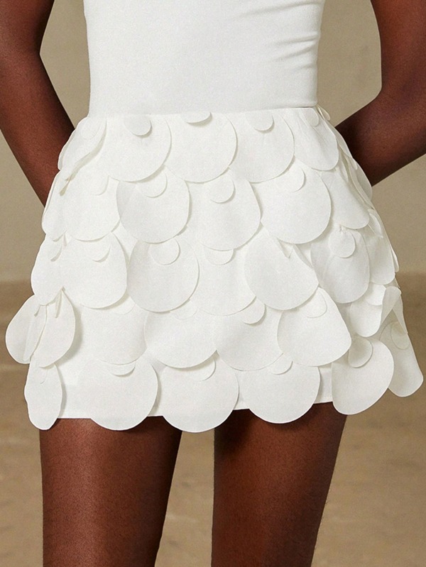 Aveloria Rosie Women's Fashion French Design Layered Fish Scale Round Embroidery Skirt, Elegant Versatile Summer Skirt