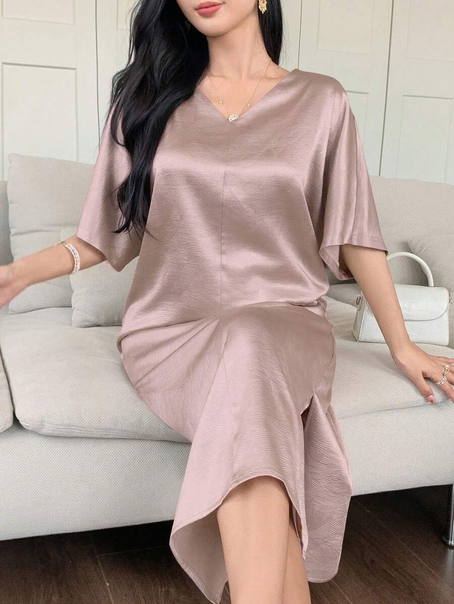 DAZY 女款純色紋理V領中長洋裝，婚禮賓客禮服 - 粉色 - 查看 1