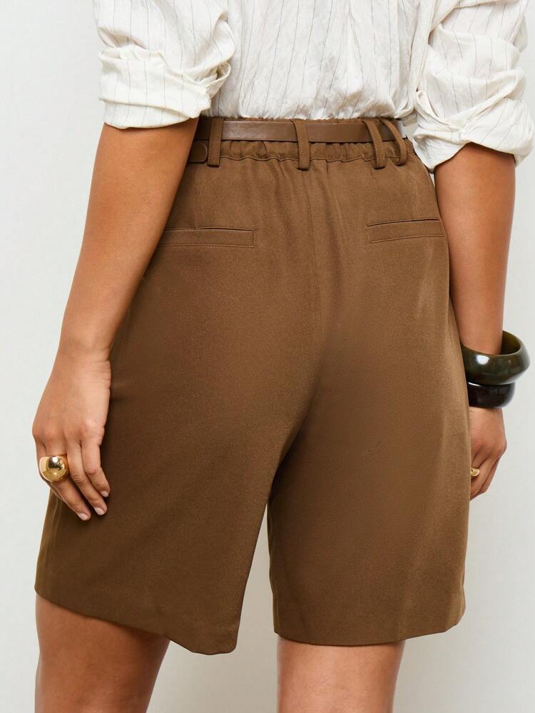 Professional Pleated Wide Leg Bermuda Shorts