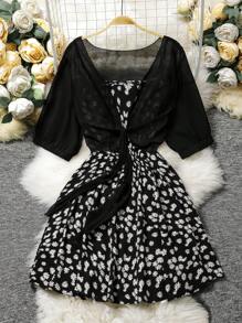 SHEIN Clasi 2pcs/Set Plus Size Women Solid Color Short Sleeve Blouse And Daisy Print Dress - Black - View 1