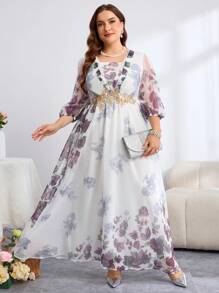 SHEIN Clasi Kurvenreiches Große Größen Elegantes und romantisches Chiffonkleid mit Positionsdruck, goldfarbene Kunstperlen-Spitze an der Taille, dunkelviolettes Kleid, fließendes Kleid, Cocktailkleid für Frauen, Fairycore, formelle Abendroben, bescheidenes Kleid, Konzert, Sommer, Sommeroutfits für Frauen