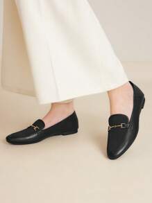 MOTF PREMIUM PU LEATHER METAL DECOR LOAFER FLAT SHOES FOR CHRISTMAS - Black - View 5