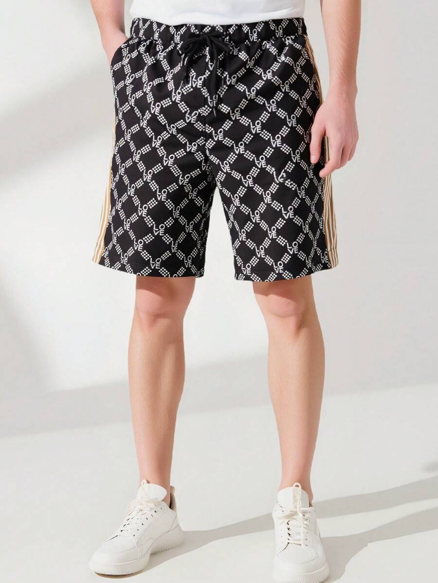 SHEIN Explorewe شورت كاجوال مطبوع عليه حرف مع ربطة خصر للأولاد المراهقين - الأسود - مشاهدة 1