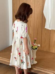 SHEIN Little Byeori 年轻女孩彩色花卉荷叶边下摆泡泡袖公主风连衣裙，韩版/日系时尚 - 彩色 - 查看 5