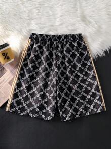 SHEIN Explorewe شورت كاجوال مطبوع عليه حرف مع ربطة خصر للأولاد المراهقين - الأسود - مشاهدة 4