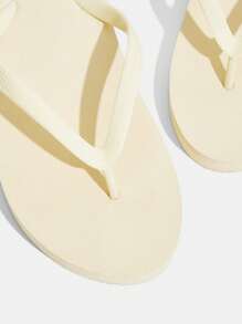 Grefit Women Summer Flip Flops, Fashion Round Toe Beach Sandals - Beige - View 5