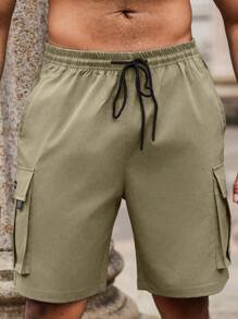 Manfinity LEGND Plus Size Men's Letter Patched Cargo Pocket Casual Shorts