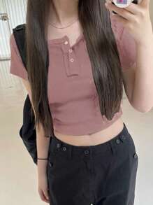 DAZY Women's Crew Neck Short Sleeve Casual Slim Fit Solid Color T-Shirt, Summer