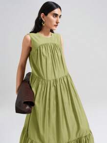 Ontre 2025 Women's Summer Extra Long Slit Ruffle V-Neck Sleeveless Maxi Dress, Fashionable Urban, Romantic Vacation, Island Resort, Party Outfit, Elegant, Loose & Comfortable, Flared Skirt, Business Casual Women Vacation Dress - Green - View 6