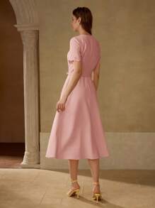 MOTF PREMIUM EMBROIDERY FLORAL PATTERN BUCKLE BELTED DRESS - Pink - View 5